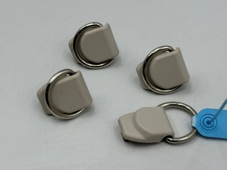 крючок крепежный, ориг. номер A0998600700, Mercedes-Benz EQC N293 2019-2026