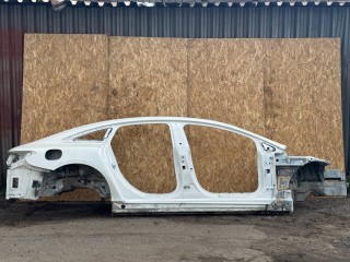 боковина кузова правая Mercedes-Benz EQS V297 2021-2026, седан