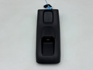 Разъем AUX / USB Jeep Renegade 2018-2026, 735600659