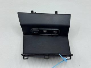 Разъем AUX / USB Kia K5 3 2019-2024, 84630L3500WK