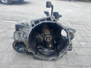 КПП механическая (МКПП) 5-ступенчатая, ориг. номер DEA, Volkswagen Golf 4 1997-2006