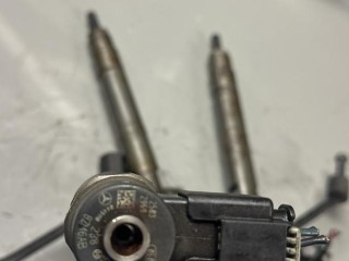 Форсунка, ориг. номер A6460700787, Mercedes-Benz C W203/S203/CL203 2004-2008
