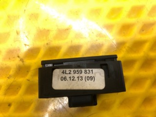 Кнопка открывания багажника, ориг. номер 4L2959831, Audi Q7 4LB 2009-2015