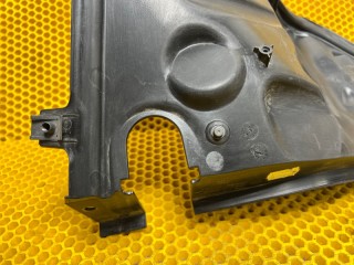 Короб водоотводящий, ориг. номер 7P6819511, Volkswagen Touareg 7P 2010-2014
