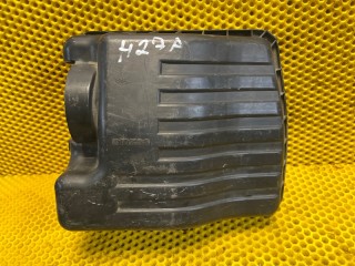 Крышка корпуса воздушного фильтра, ориг. номер 1370052D10, Suzuki Grand Vitara XL-7 JA627W 1998-2005