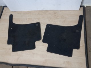 Коврики комплект задние, ориг. номер 7L6862477M, Volkswagen Touareg 7L6 2006-2010