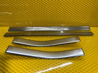 Накладка порога хром., ориг. номер A2126860936, Mercedes-Benz CLS-Class C218 2014-2017