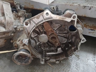 МКПП, ориг. номер 02T301103AB, Volkswagen Polo СЕДАН