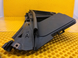 Жабо правая часть, ориг. номер A2108301213, Mercedes-Benz E-Class W210 1995-1999