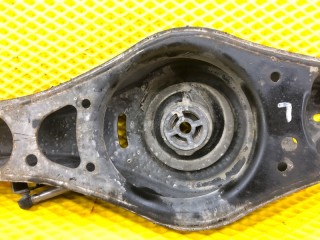 Рычаг задний нижний подпружинный левый, ориг. номер 1K0505371, Volkswagen Tiguan 5N1 2011-2019