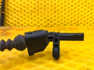 Датчик абс abs задний, ориг. номер 6E0937702, Volkswagen Tiguan 5N1 2011-2019