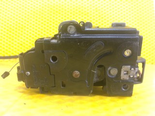 Замок двери передний правый, ориг. номер 3D1837016AC, Porsche Cayenne 957 2007-2010