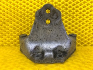 Кронштейн опоры КПП Nissan Fuga Y50 2004-2007, АКПП, 7L0399649E