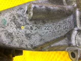 Кронштейн двигателя, ориг. номер A2712232704, Mercedes-Benz C-Class W204 2011-2015