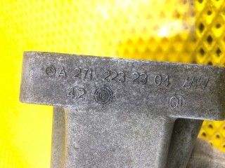 Кронштейн двигателя, ориг. номер A2712232304, Mercedes-Benz C-Class W204 2011-2015