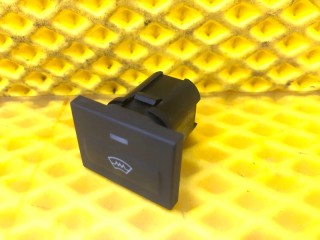 Кнопка обогрева лобового стекла Ford Focus 2 2004-2008, левый руль, 7M5T18K574AA