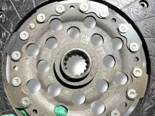комплект сцепления, ориг. номер 9223223, 9126539, Opel Vectra C 2002-2005