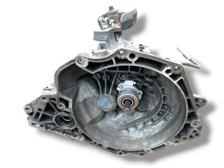 КПП механическая (МКПП), ориг. номер F17C374, Opel Astra H 2004-2007
