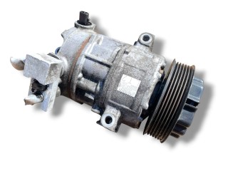 компрессор кондиционера, ориг. номер 55703721, Opel Corsa D 2006-2011