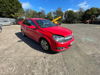 Opel Astra GTC H [рестайлинг] 2008г. 1.6 л., Z 16 XER - фото №1