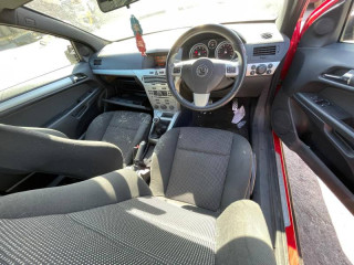 Opel Astra GTC H [рестайлинг] 2008г. 1.6 л., Z 16 XER - фото №7