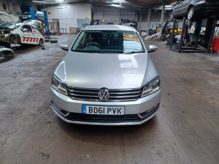 Volkswagen Passat B7 2011г. 2.0 л., CFFB - фото №4