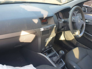 Opel Astra H 2006г. 1.6 л., Z 16 XEP - фото №2