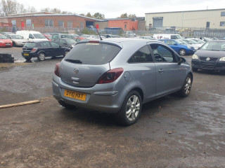 Opel Corsa D 2010г. 1.2 л., A 12 XER - фото №5