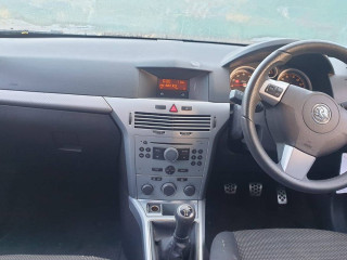 Opel Astra H 2006г. 1.6 л., Z 16 XEP - фото №10