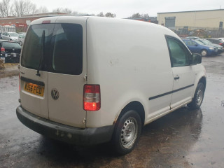 Volkswagen Caddy 3 поколение 2006г. 2.0 л., BST - фото №8