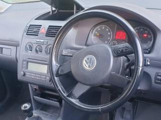 Volkswagen Touran 1 поколение 2005г. 1.6 л., BAG - фото №8
