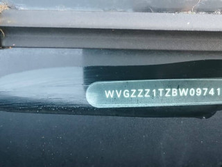 Volkswagen Touran 1 поколение [2-й рестайлинг] 2011г. 1.6 л., CAYC - фото №7