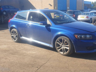 Volvo C30 1 поколение 2007г. 2.0 л., D 4204 T - фото №2