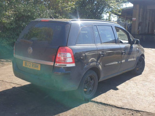 Opel Zafira B [рестайлинг] 2012г. 1.7 л., A 17 DTR - фото №6