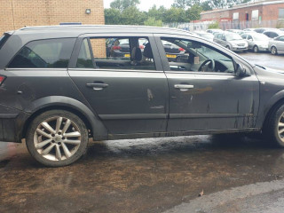 Opel Astra Family/H [рестайлинг] 2008г. 1.9 л., Z19DTH - фото №5