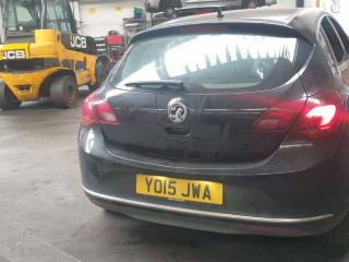 Opel Astra J [рестайлинг] 2015г. 1.6 л., B 16 DTL - фото №8