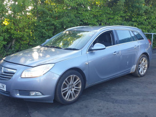 Opel Insignia A 2009г. 2.0 л., A 20 DTH - фото №2