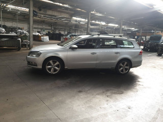 Volkswagen Passat B7 2011г. 1.6 л., CAYC - фото №4