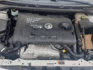 Opel Astra J [рестайлинг] 2013г. 2.0 л., A 20 DTH - фото №2