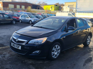 Opel Astra J 2011г. 1.3 л., A 13 DTE - фото №1