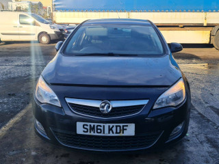 Opel Astra J 2011г. 1.3 л., A 13 DTE - фото №9