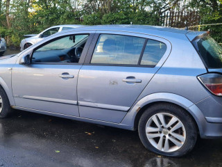 Opel Astra Family/H [рестайлинг] 2008г. 1.6 л., Z 16 XER - фото №4