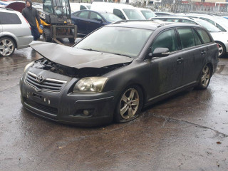 Toyota Avensis 2 поколение T250 2006г. 2.2 л., 2AD-FTV - фото №2