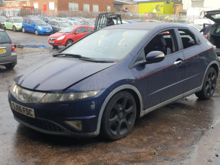 Honda Civic 8 поколение 2006г. 2.2 л., N22A2 - фото №2