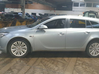 Opel Insignia A 2012г. 2.0 л., A 20 DTH - фото №4
