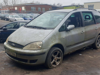 Ford Galaxy 1 поколение [рестайлинг] 2002г. 1.9 л., AUY - фото №2