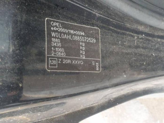 Opel Astra GTC H [рестайлинг] 2008г. 1.9 л., Z19DTH - фото №11