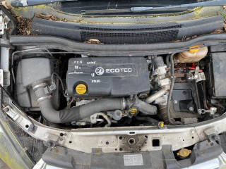 Opel Zafira B [рестайлинг] 2013г. 1.7 л., A 17 DTJ - фото №4