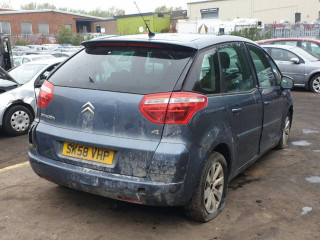 Citroen C4 Picasso 1 поколение 2008г. 1.6 л., 9HZ (DV6TED4) - фото №7