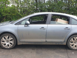 Citroen C4 1 поколение 2008г. 1.6 л., 9HY (DV6TED4) - фото №3